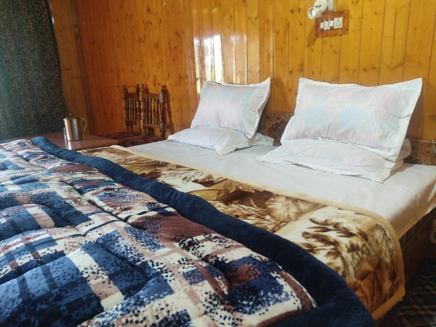 Roseland Cottage , Gulmarg Esterno foto