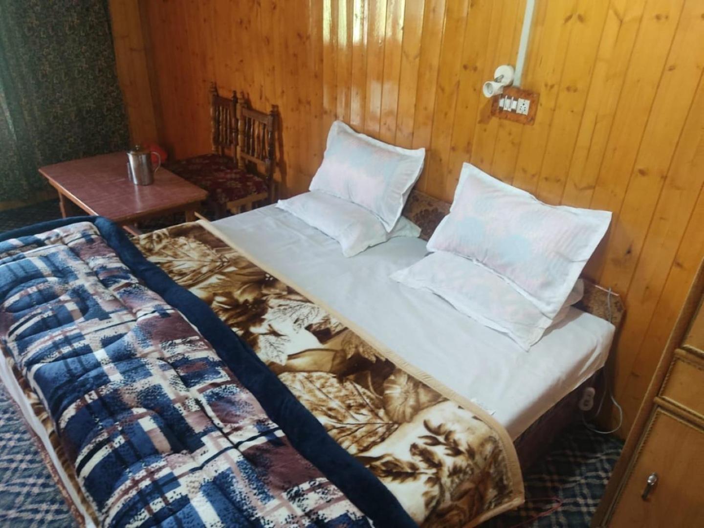 Roseland Cottage , Gulmarg Esterno foto