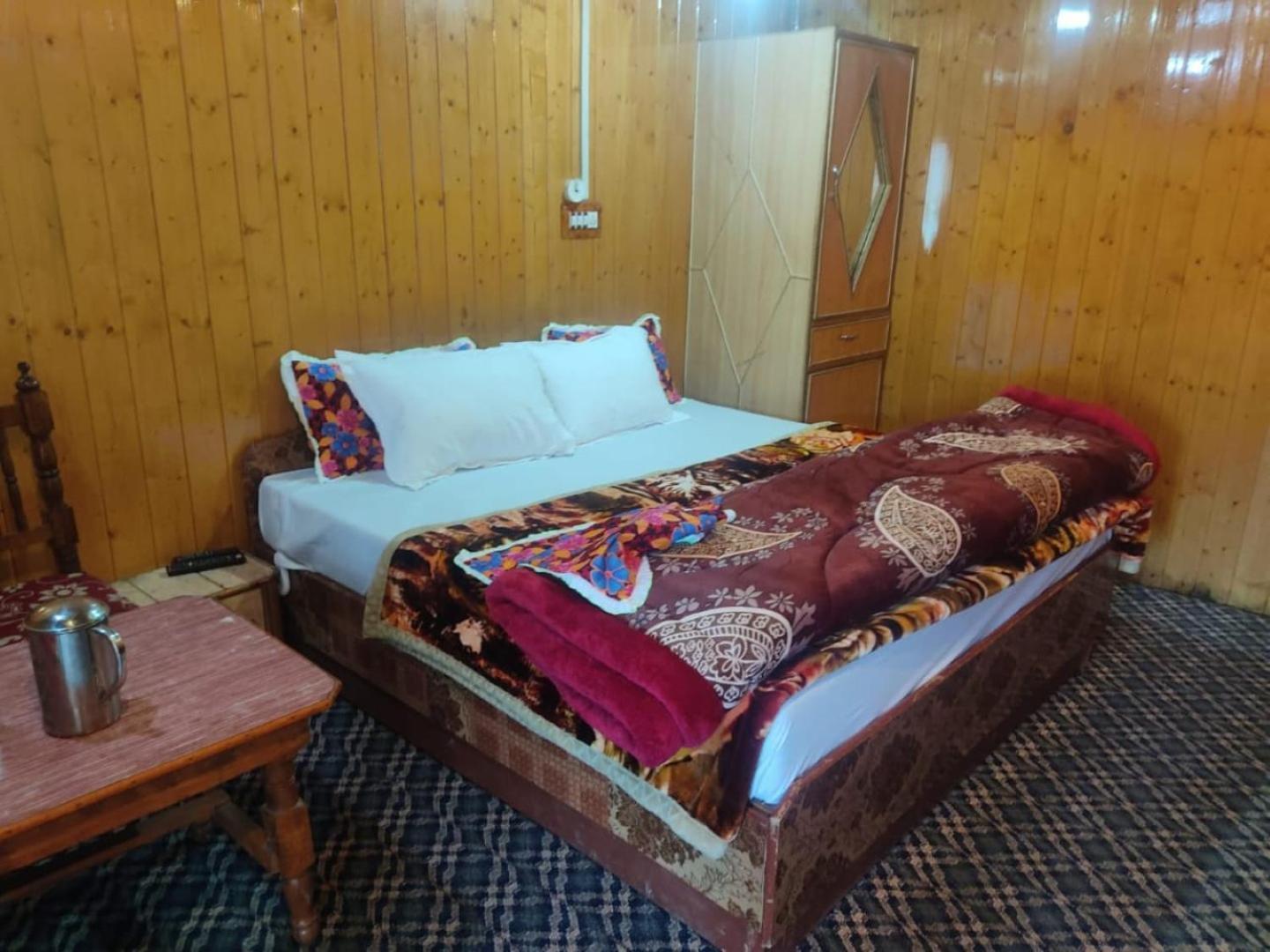 Roseland Cottage , Gulmarg Esterno foto