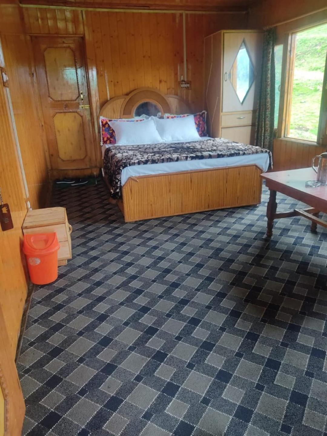 Roseland Cottage , Gulmarg Esterno foto