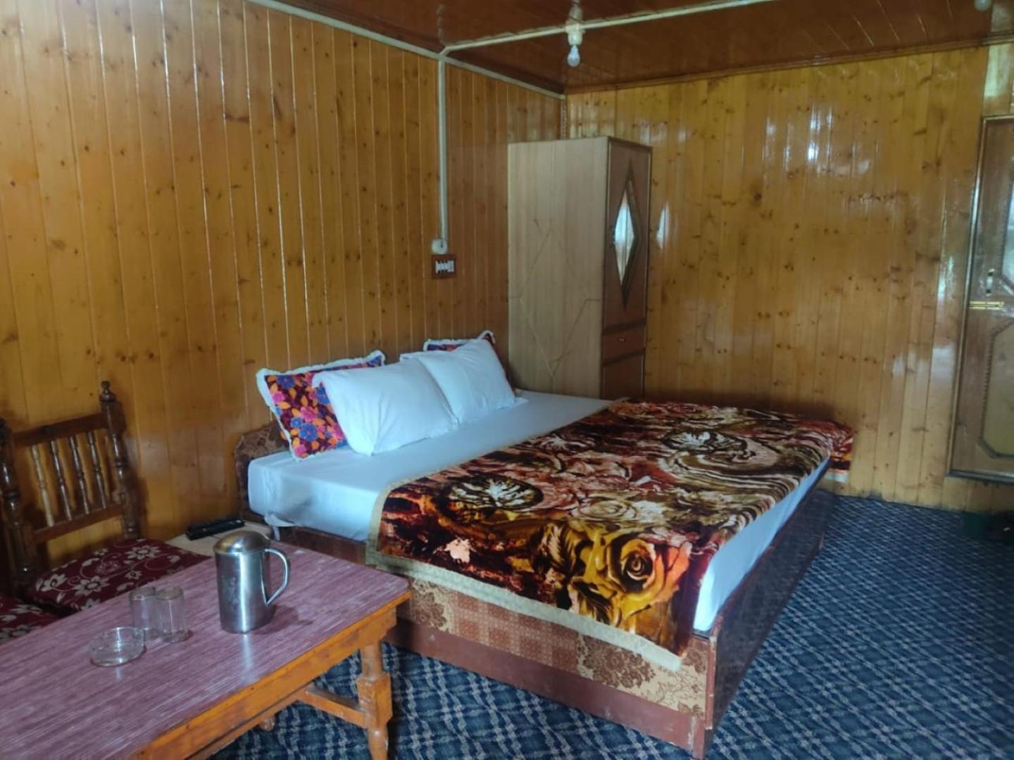 Roseland Cottage , Gulmarg Esterno foto