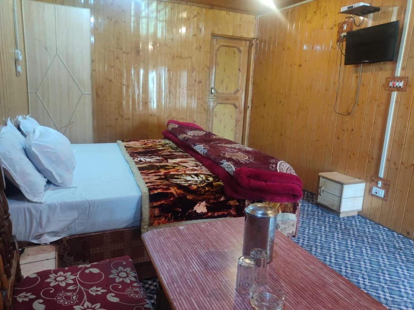 Roseland Cottage , Gulmarg Esterno foto